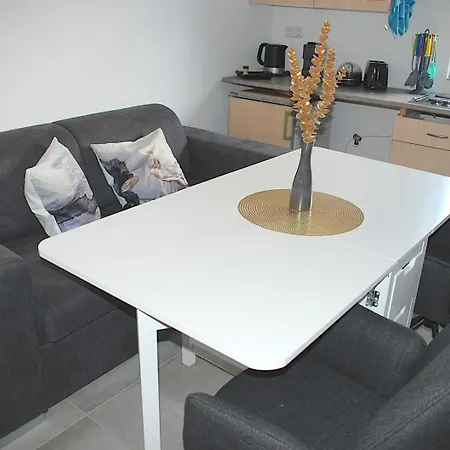 Willkommen In Dagersheim Bei Boeblingen! Gemuetliches 1 Zi Zum Wohlfuehlen In Einem Angenehmen Umfeld! Apartment *